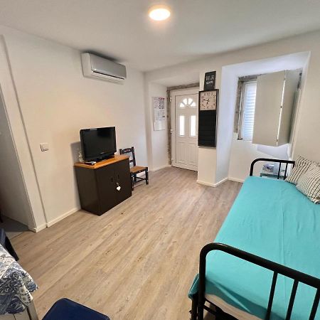 Apartamento 1 Quarto, Com Patio, Em Frente Praia Paço de Arcos Eksteriør bilde