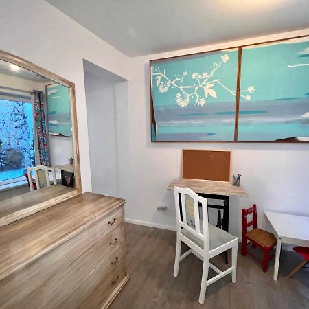 Apartamento 1 Quarto, Com Patio, Em Frente Praia Paço de Arcos Eksteriør bilde