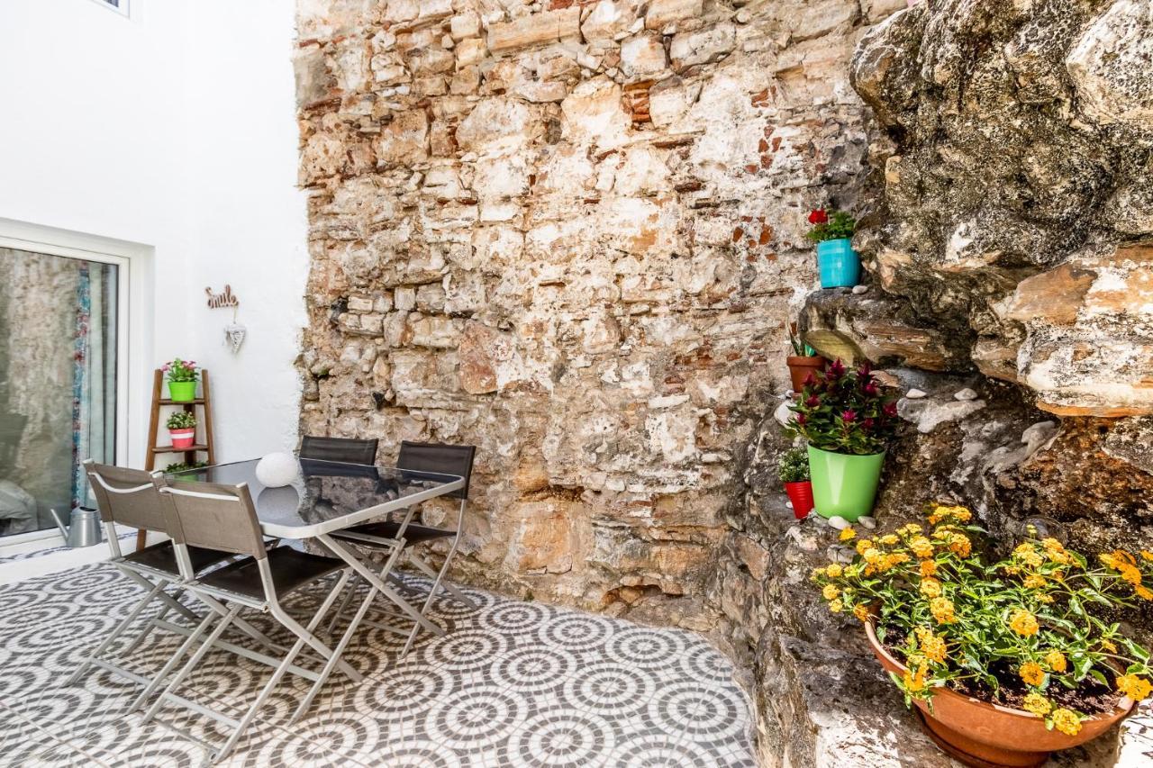 Apartamento 1 Quarto, Com Patio, Em Frente Praia Paço de Arcos Eksteriør bilde