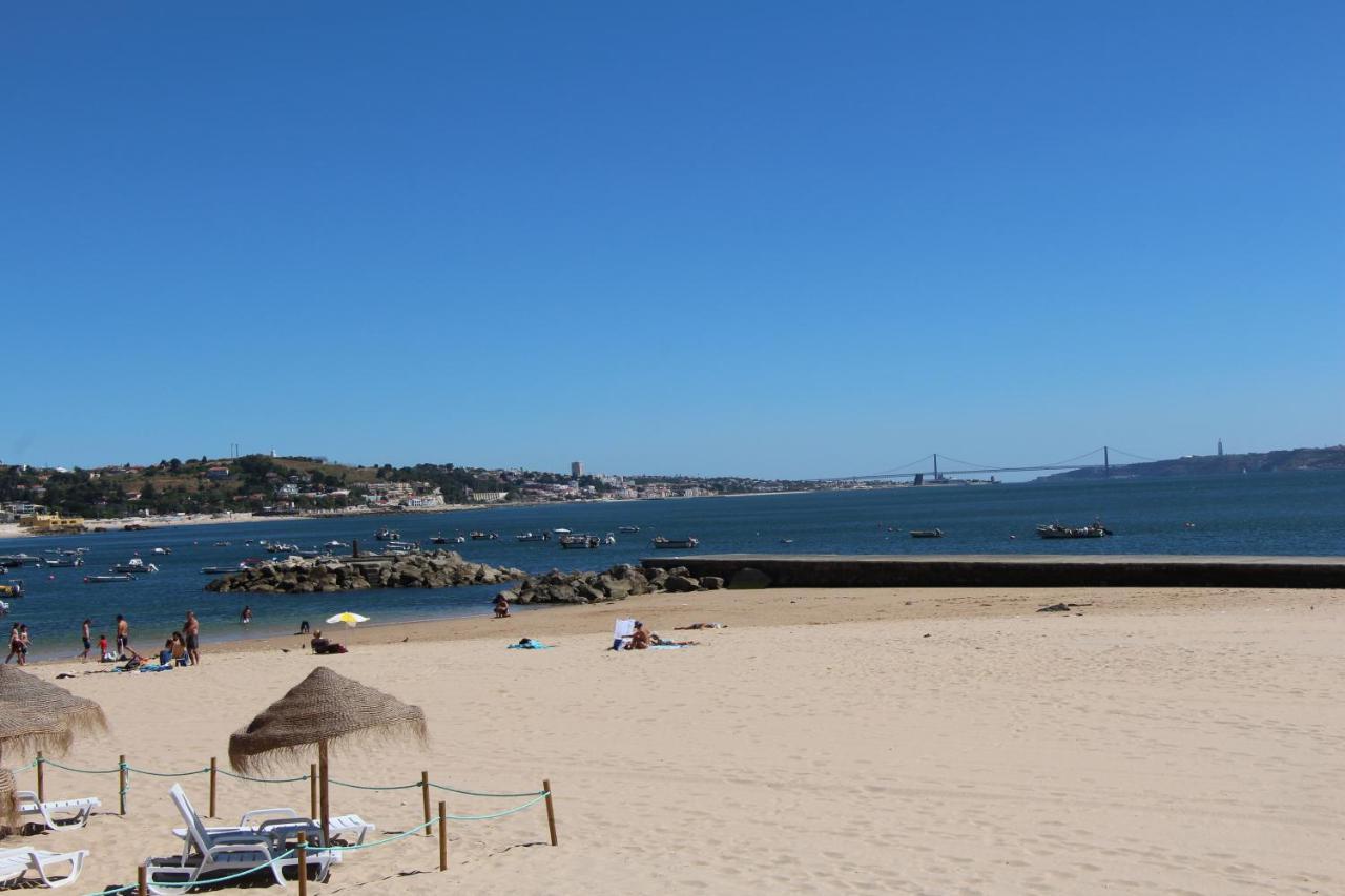 Apartamento 1 Quarto, Com Patio, Em Frente Praia Paço de Arcos Eksteriør bilde