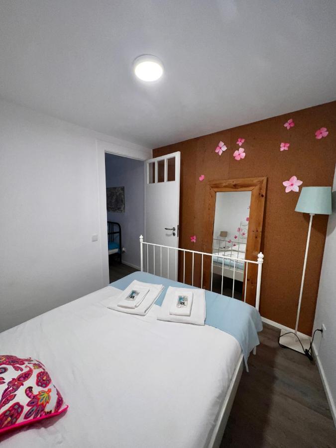Apartamento 1 Quarto, Com Patio, Em Frente Praia Paço de Arcos Eksteriør bilde